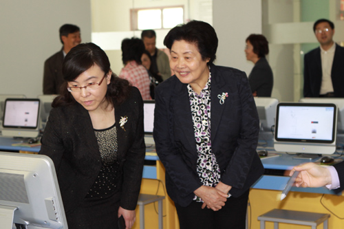 梦燕董事长(2)